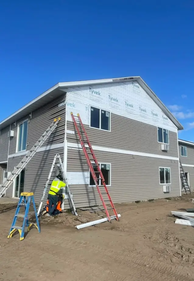 3.1-Siding-New-Apartment