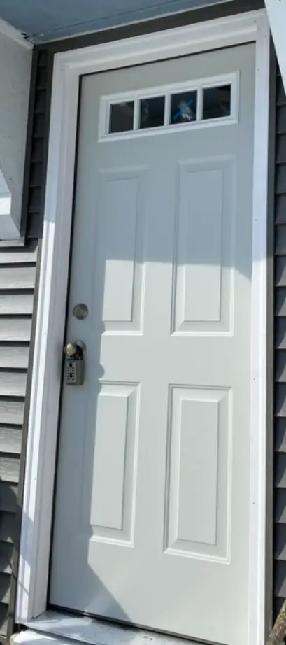 5.1-Steel-Door-Quarter-Light